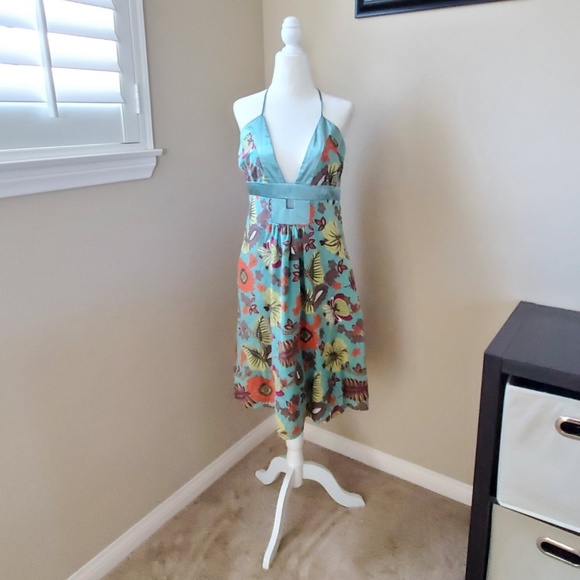 Tres Chic Dresses & Skirts - Hawaiian Floral Print Halter Dress